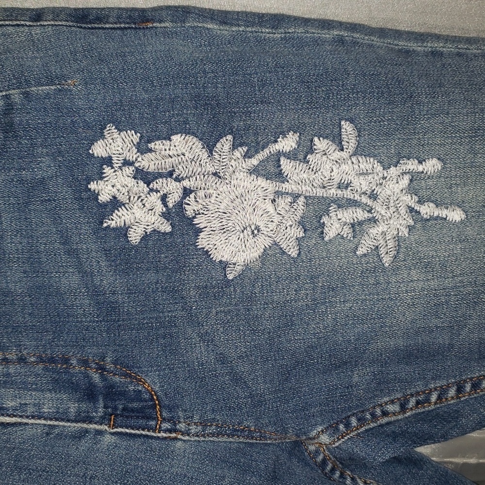WHO WHAT WEAR FOR TARGET EMBROIDERED JEANS - Picture 4 of 8